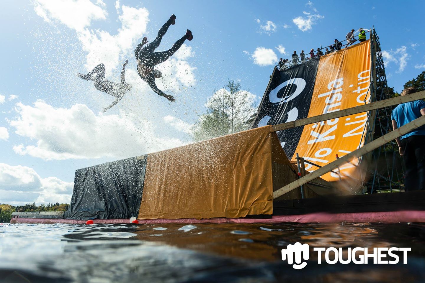 Slide-© Copyright 2015 || Mateusz Szulakowski - mateography.com || All rights reserved |