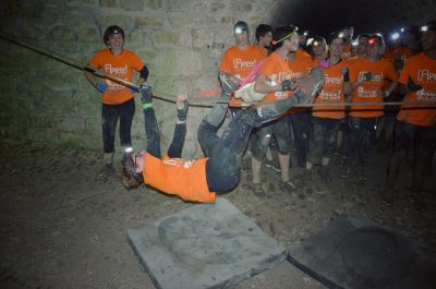 Bouge ton fort - cochon pendu